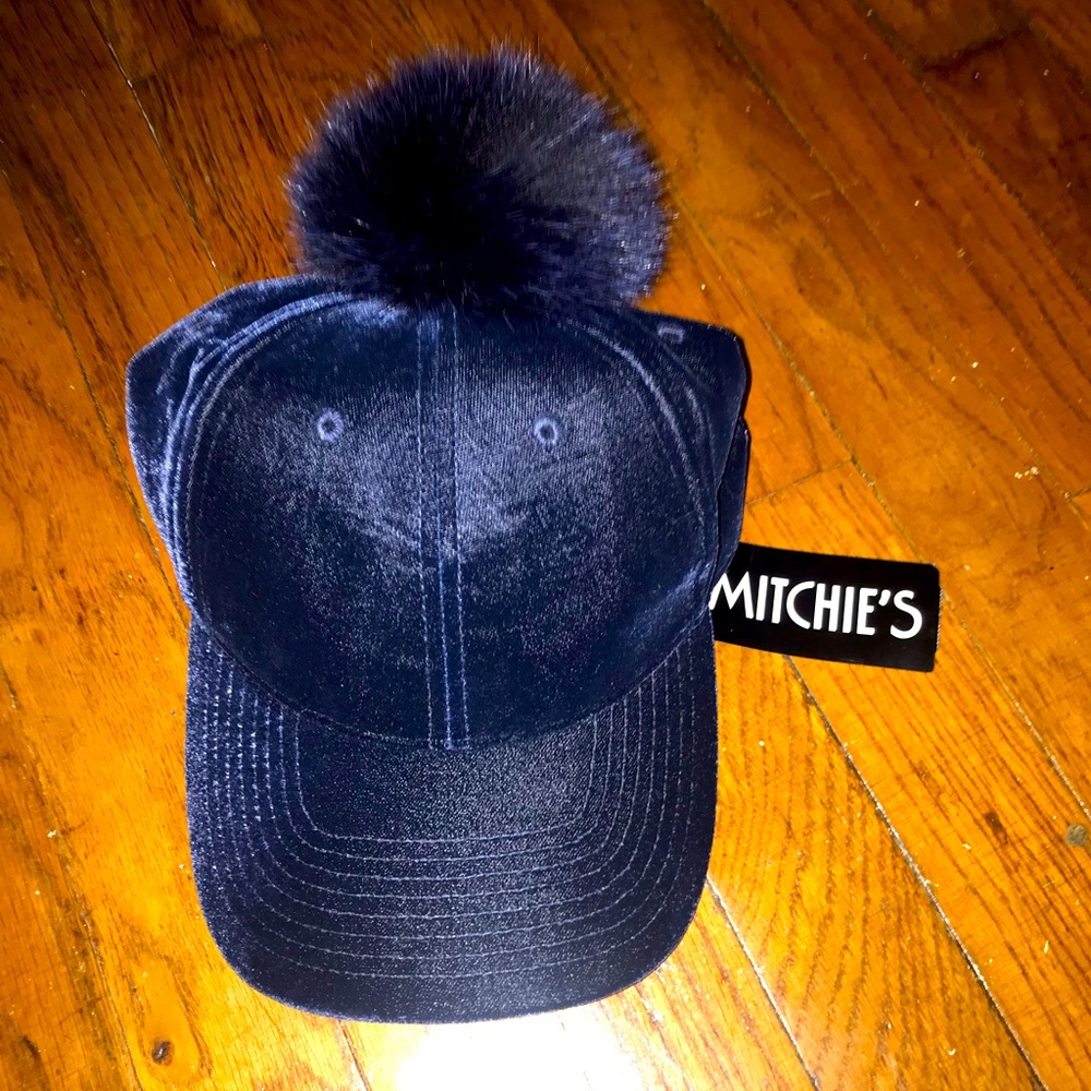 Brand new Mitchie’s velvet snapback cap with fur Pom Pom in navy blue